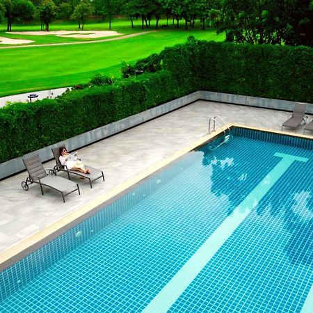 Tinidee Hotel Bangkok Golf Club - Sha Certified Pathum Thani Exterior foto