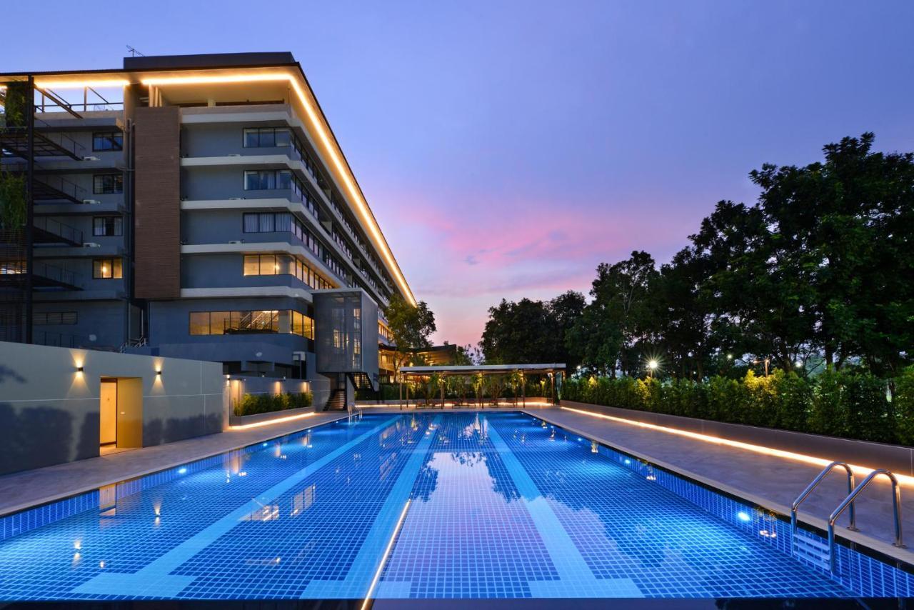 Tinidee Hotel Bangkok Golf Club - Sha Certified Pathum Thani Exterior foto
